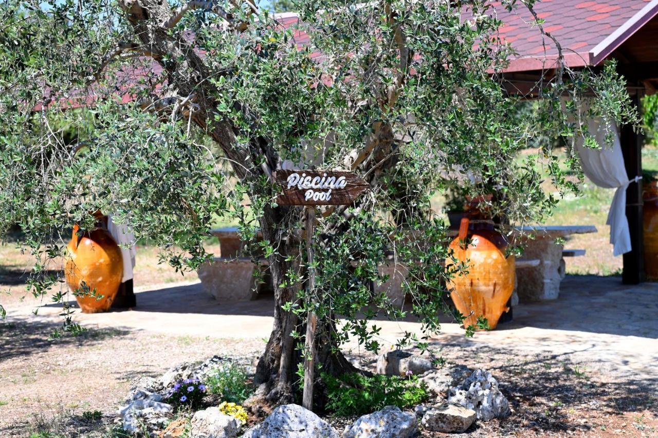 Masseria Peppeturro Cisternino Bagian luar foto