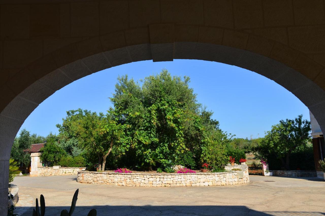 Masseria Peppeturro Cisternino Bagian luar foto