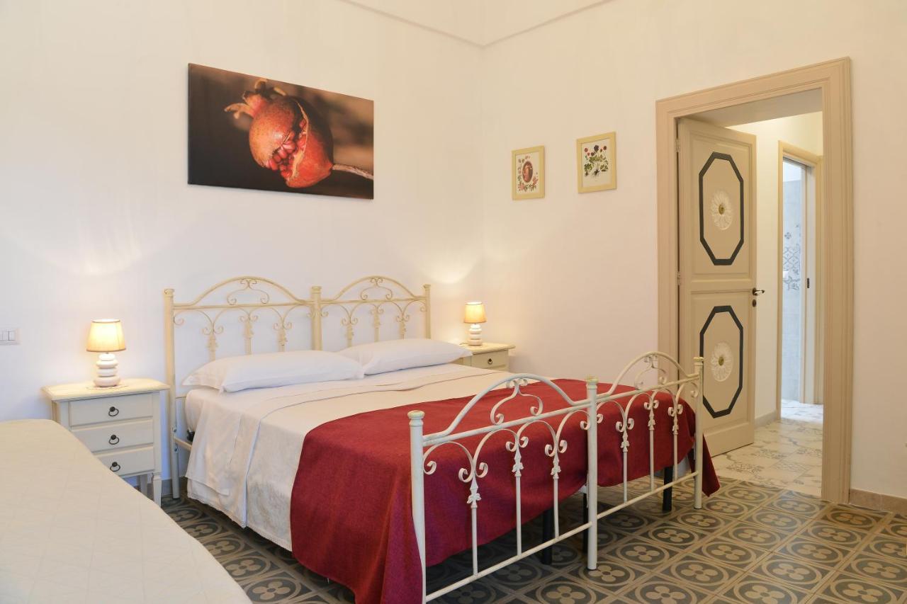 Masseria Peppeturro Cisternino Bagian luar foto